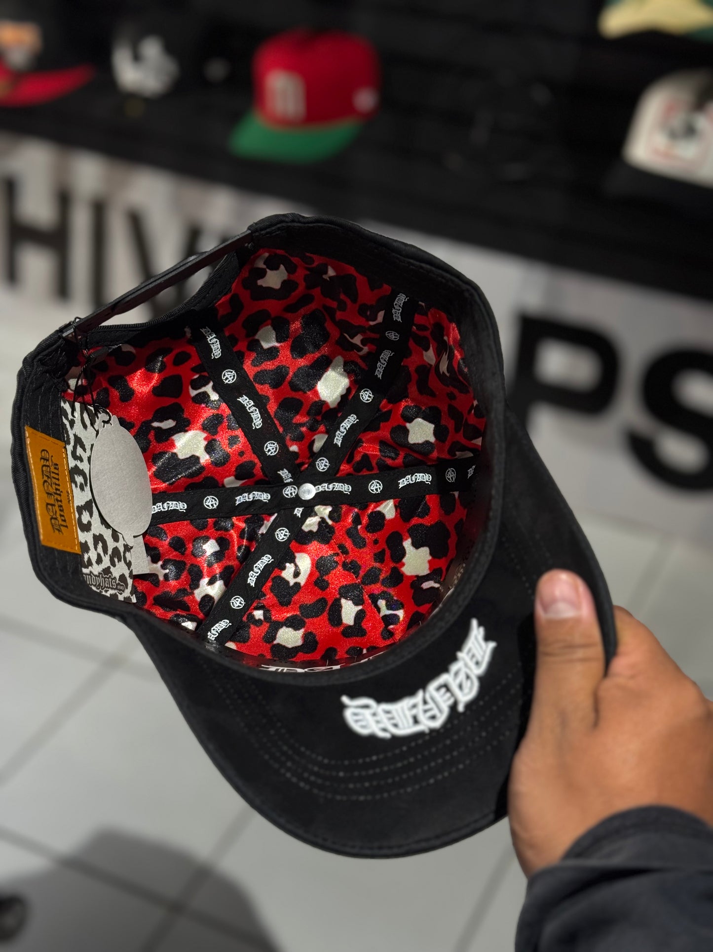 Dandy hats X Lost HILLS “LOST DANDY”