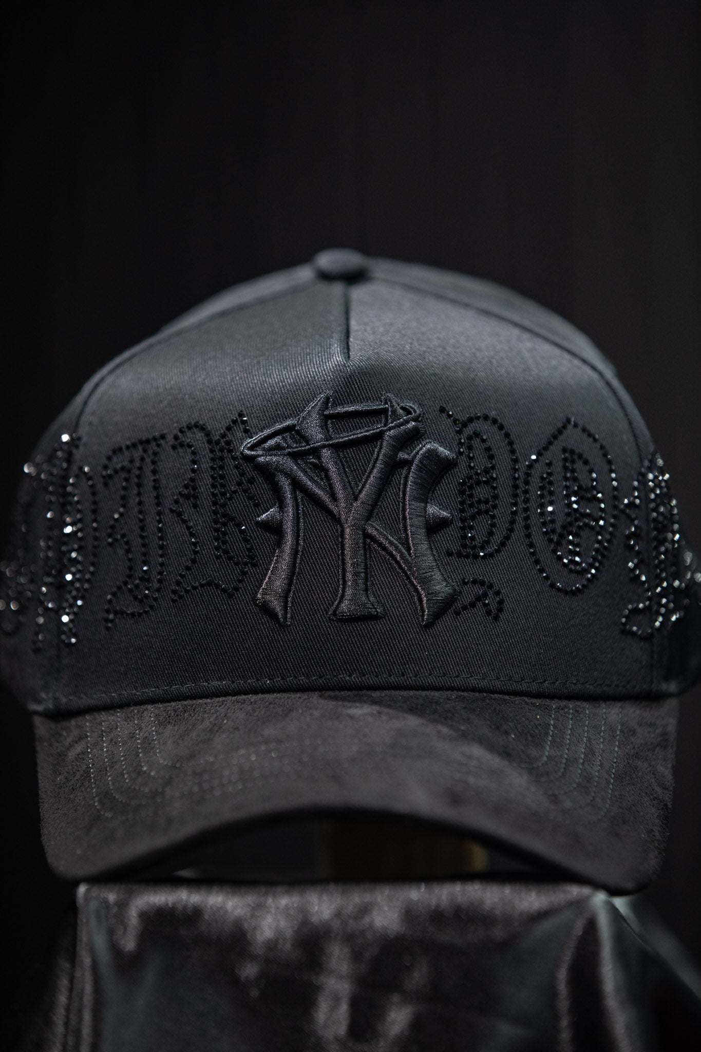 31 HATS CRISTAL BLACK