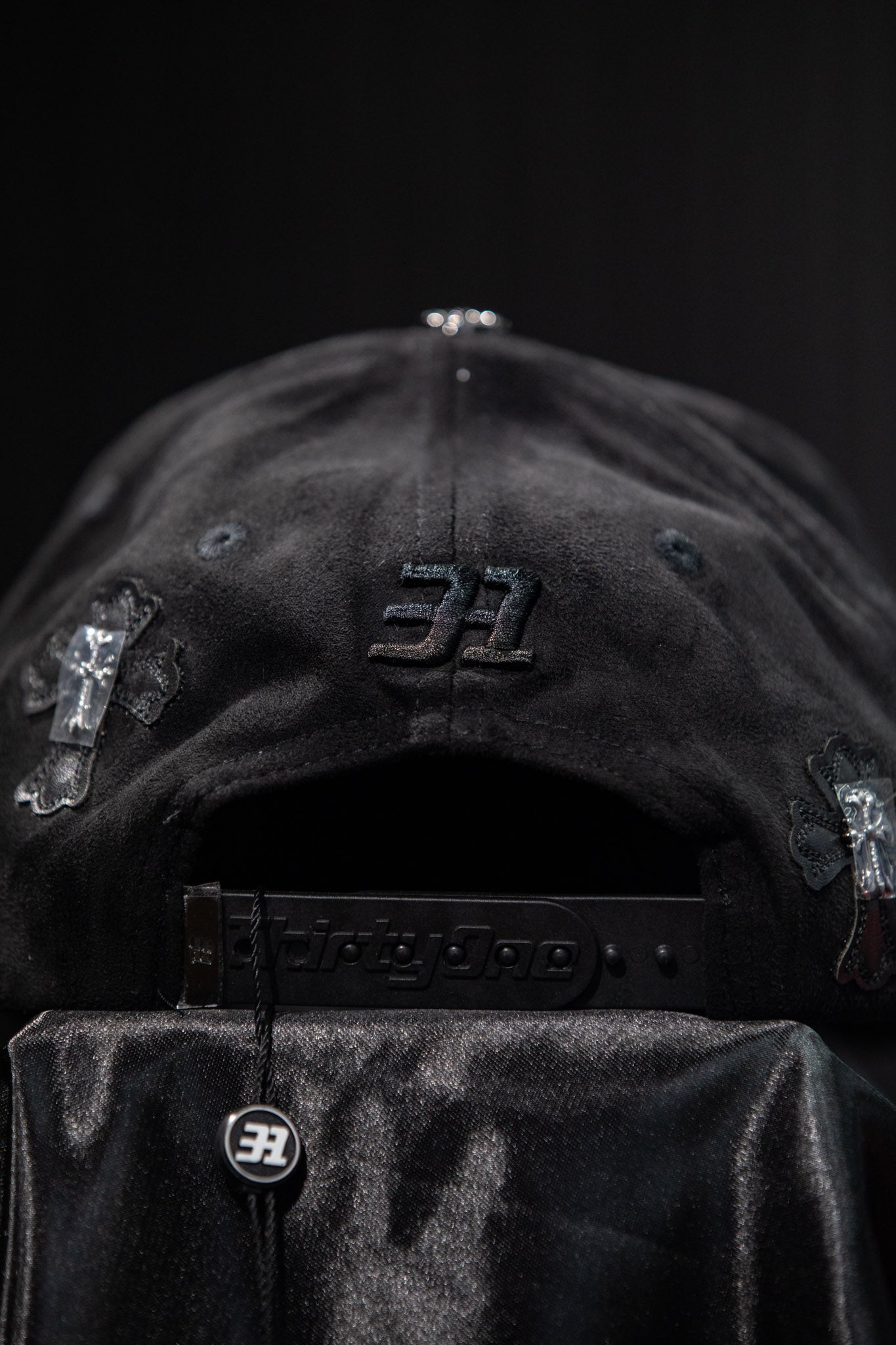 31 hats CHROME III
