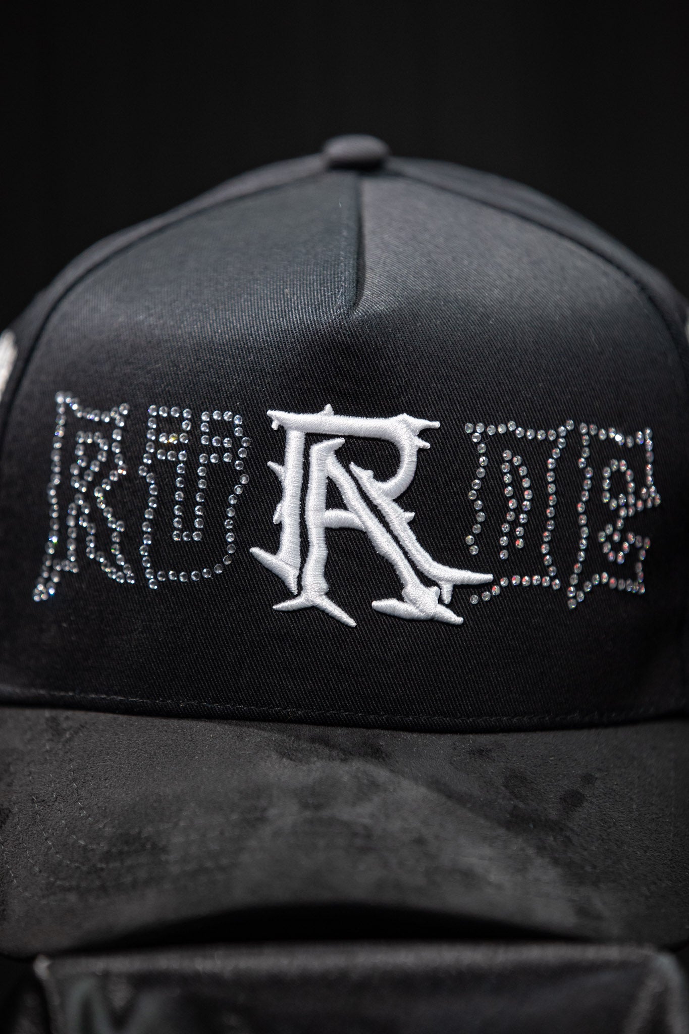 RUDE AWAKENINGS “CRISTAL WHITE”