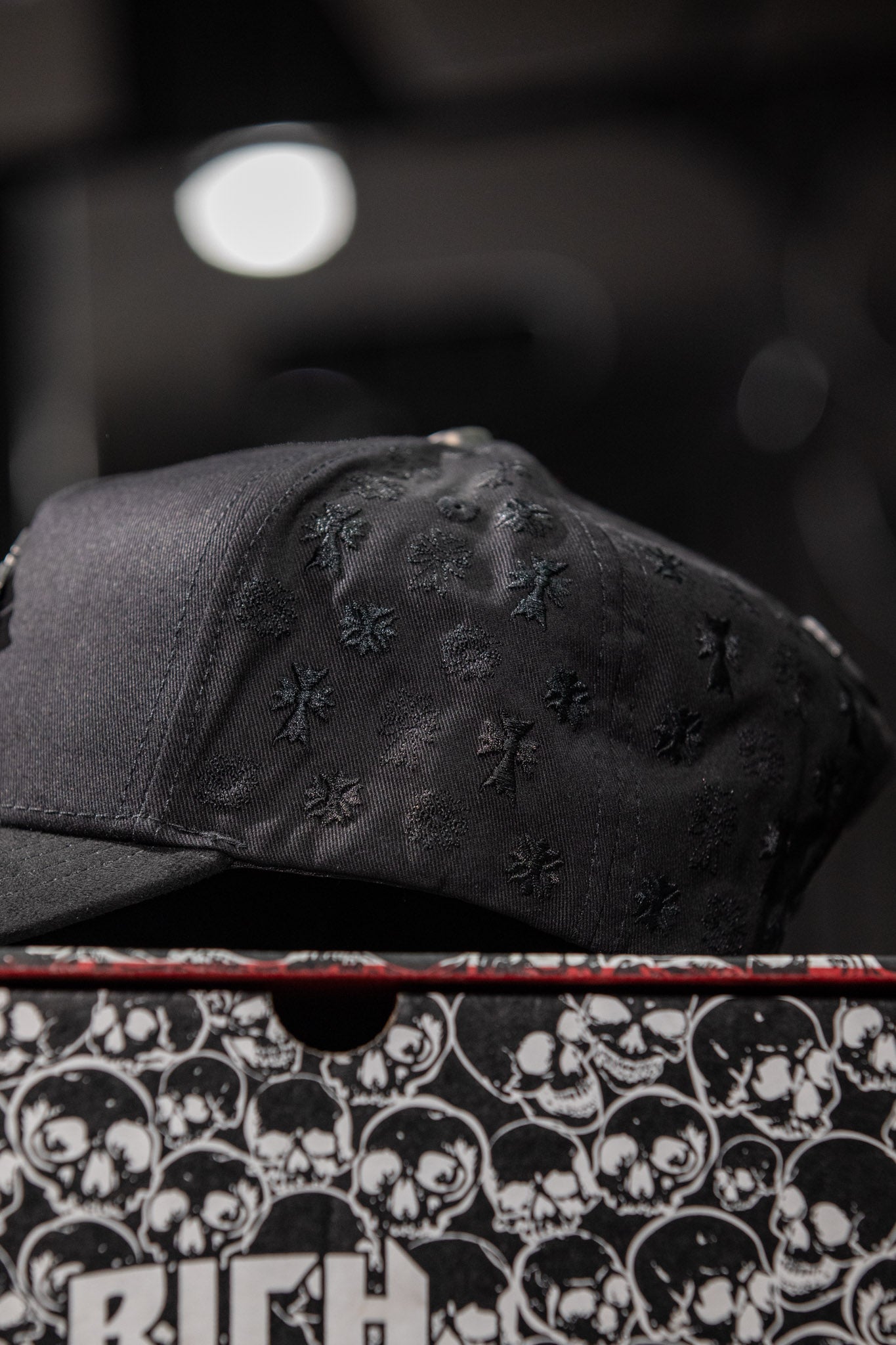 BARBAS HAT “CHROME BLACK”