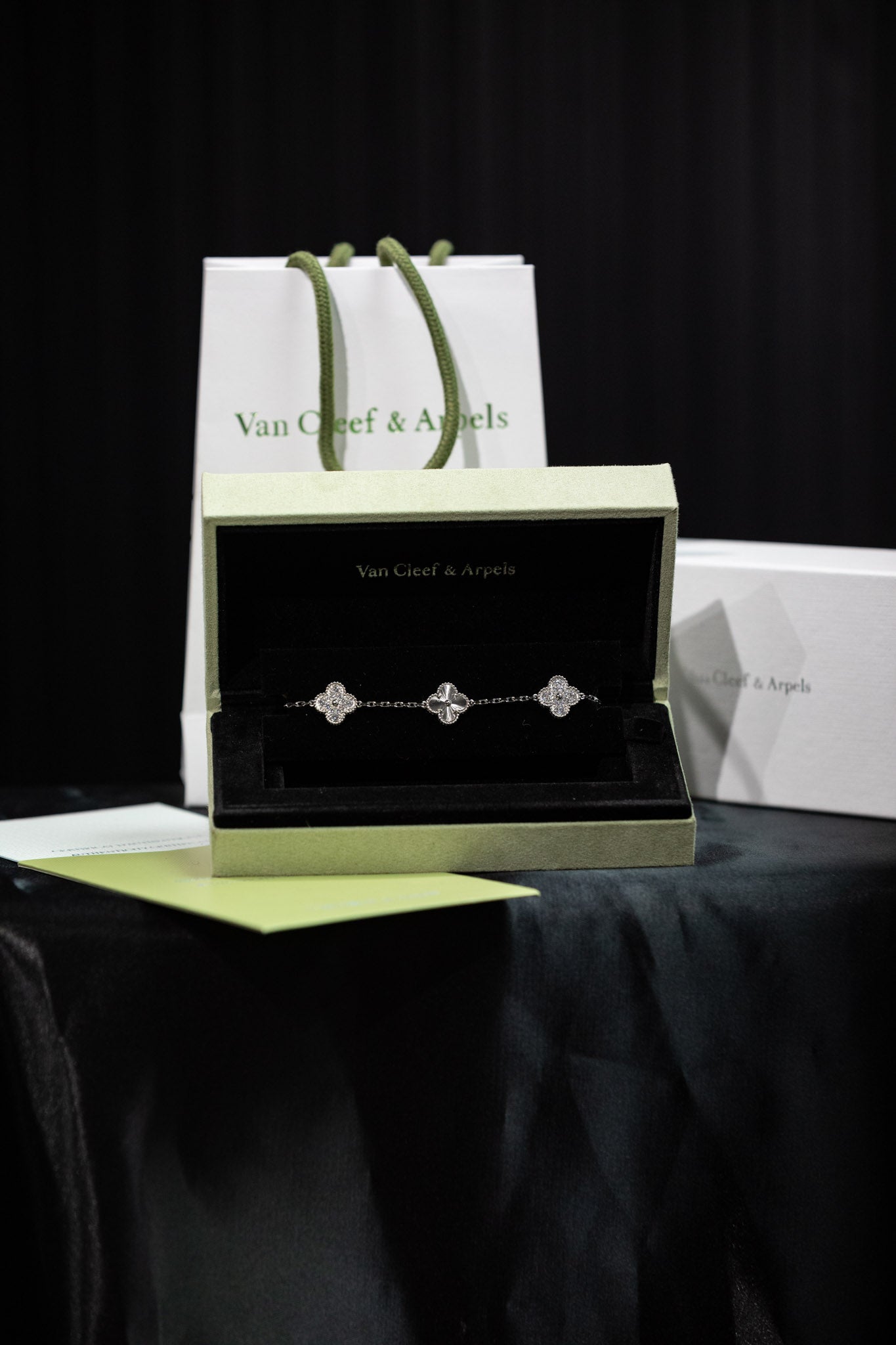 VAN CLEFF FULL SET PLATA 25