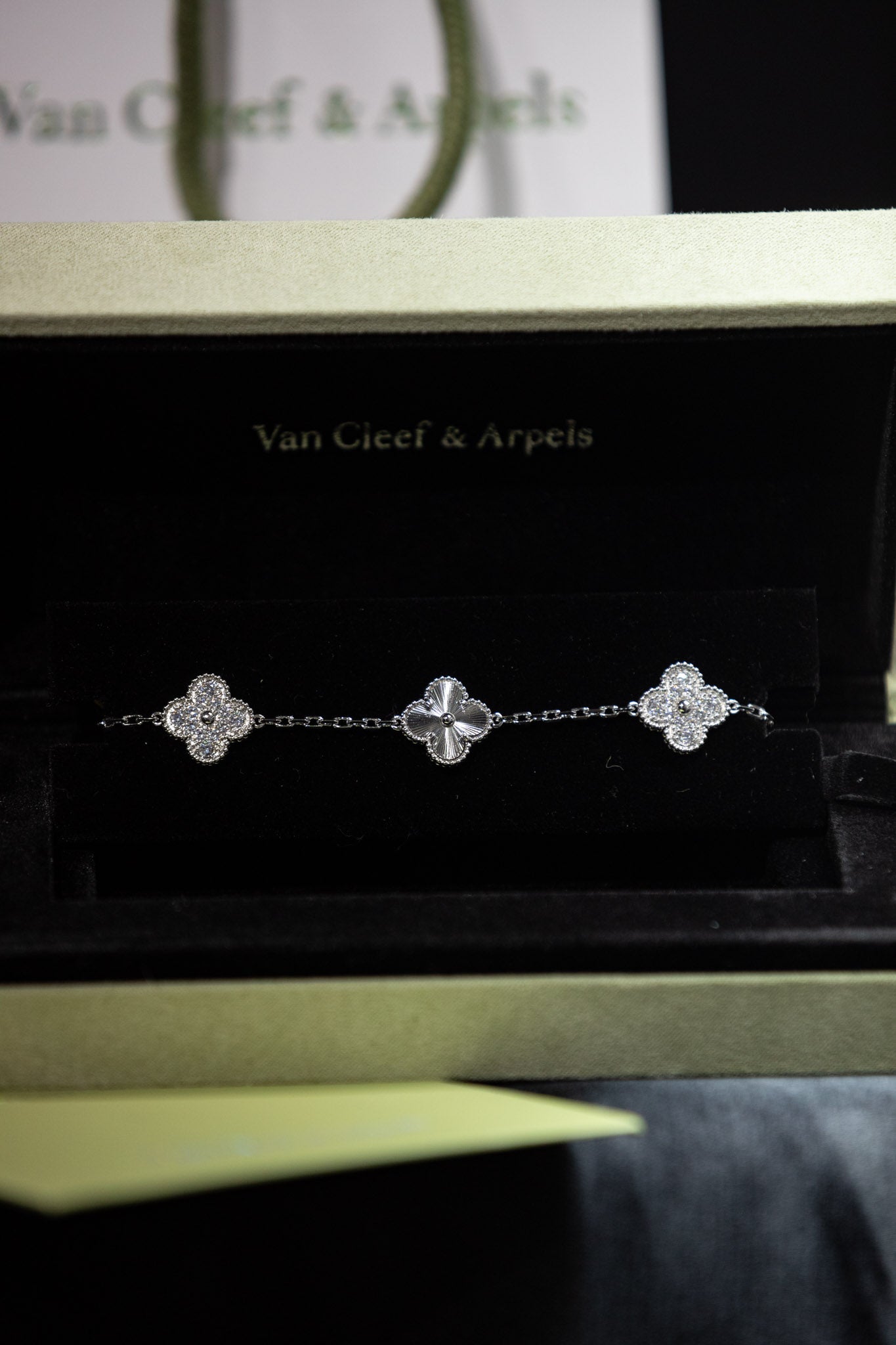 VAN CLEFF FULL SET PLATA 25