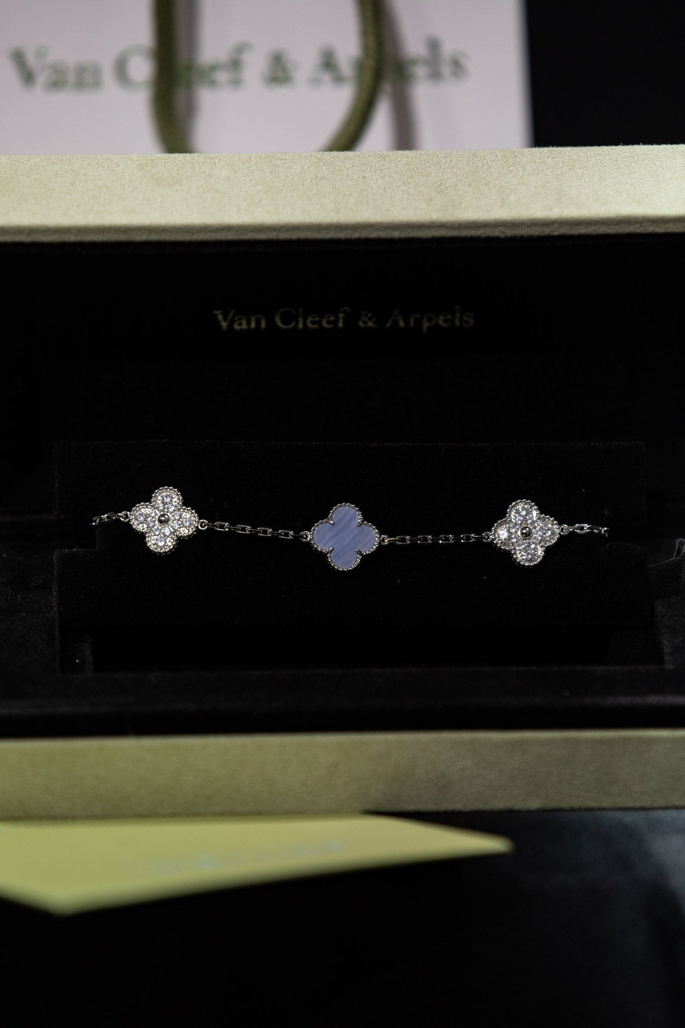 VAN CLEFF FULL SET PLATA 25