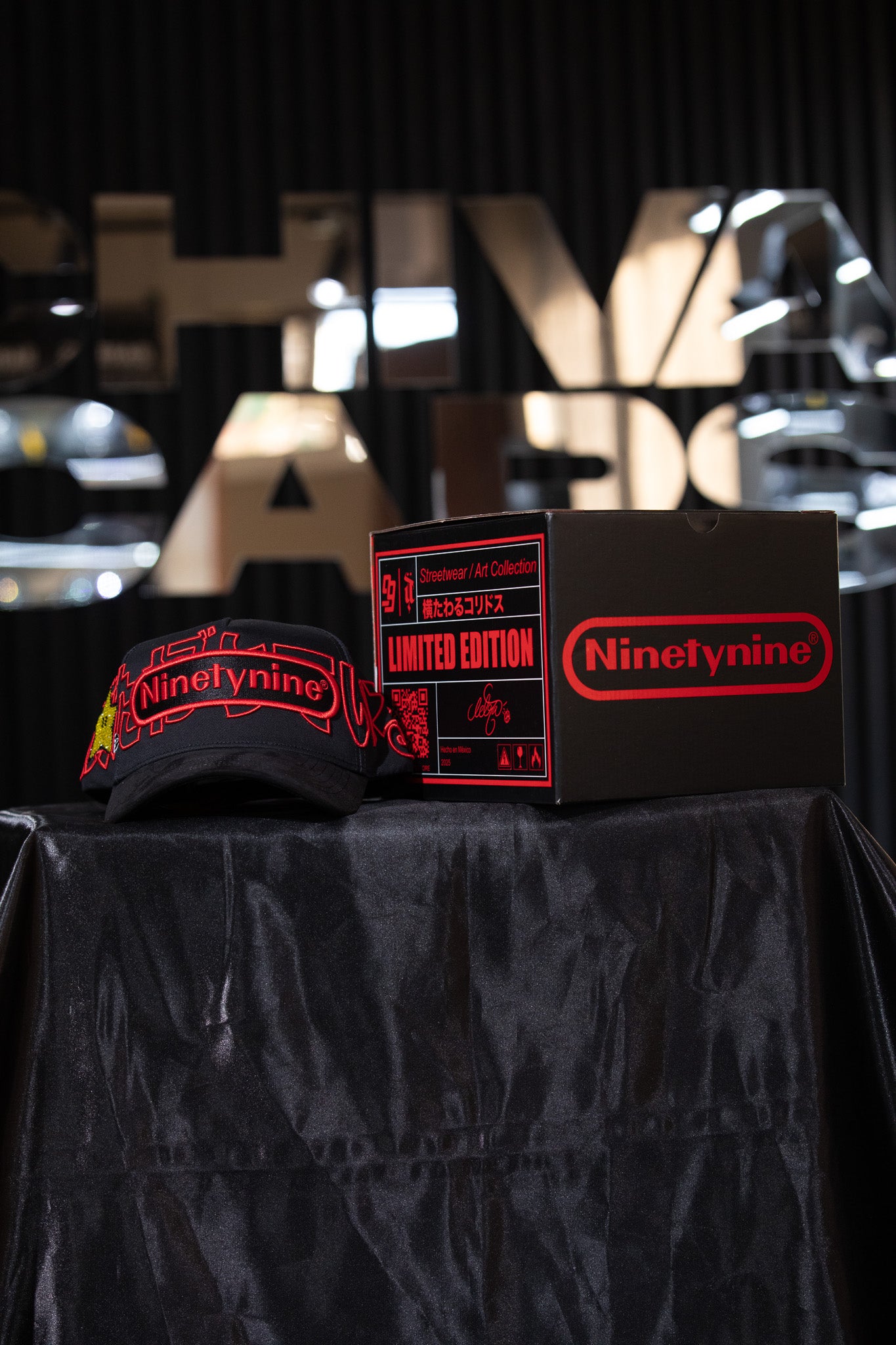 99 HATS NINTENDO FULL SET