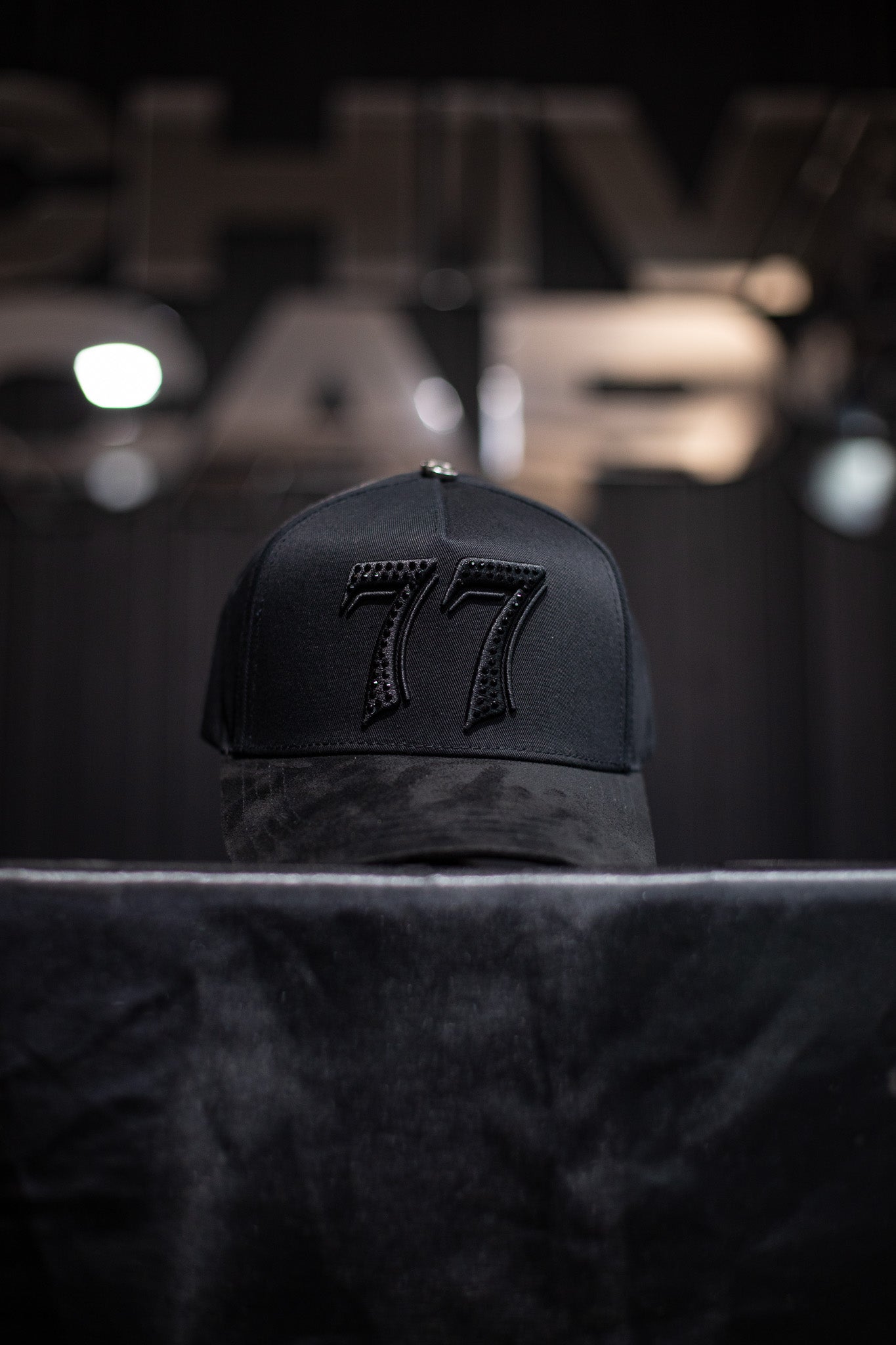 BARBAS HATS “77”