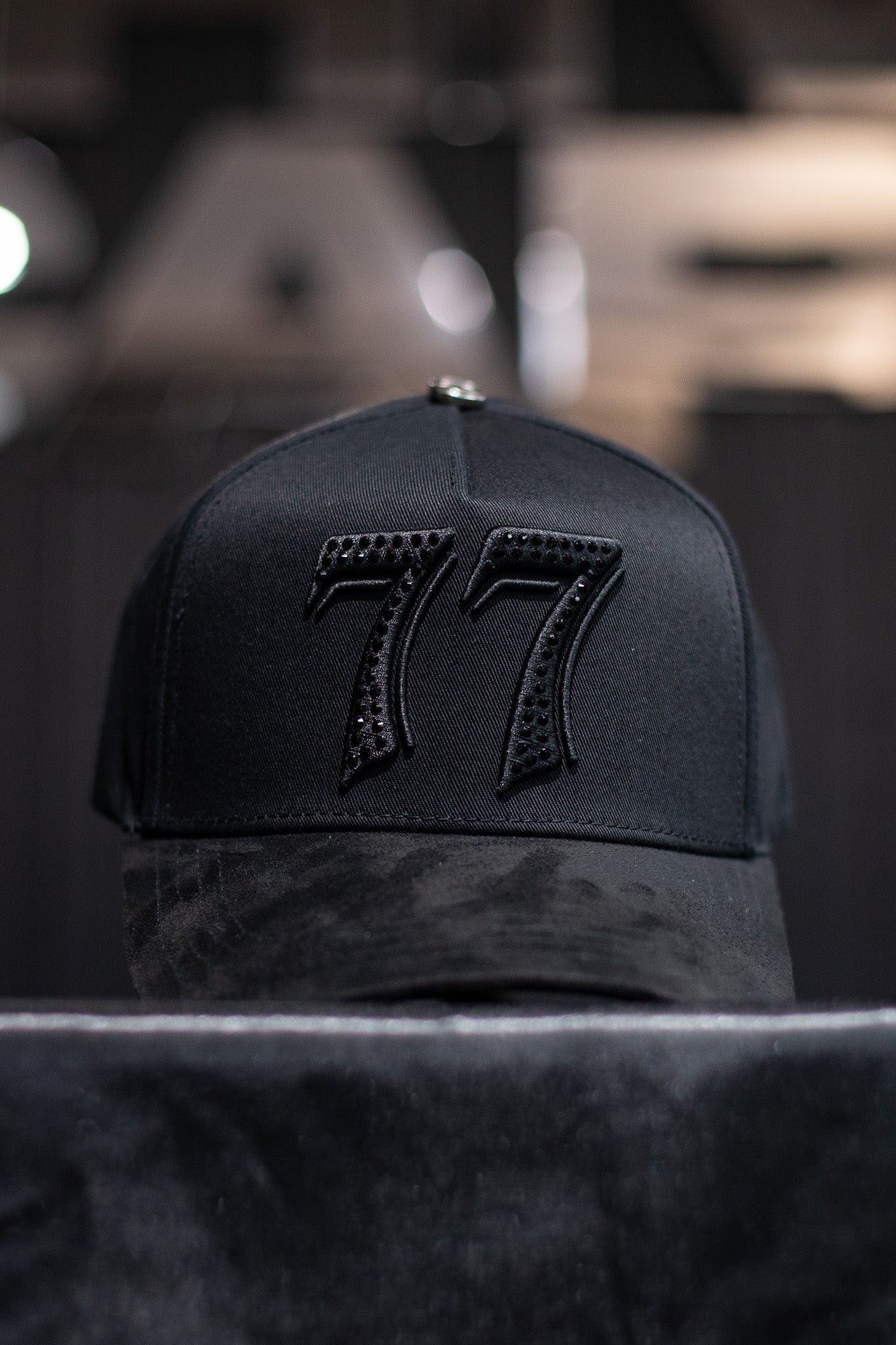 BARBAS HATS “77”